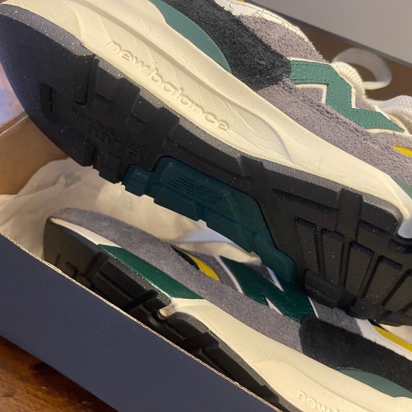 New Balance Black and Cream Sneakers - Picture 2 of 5